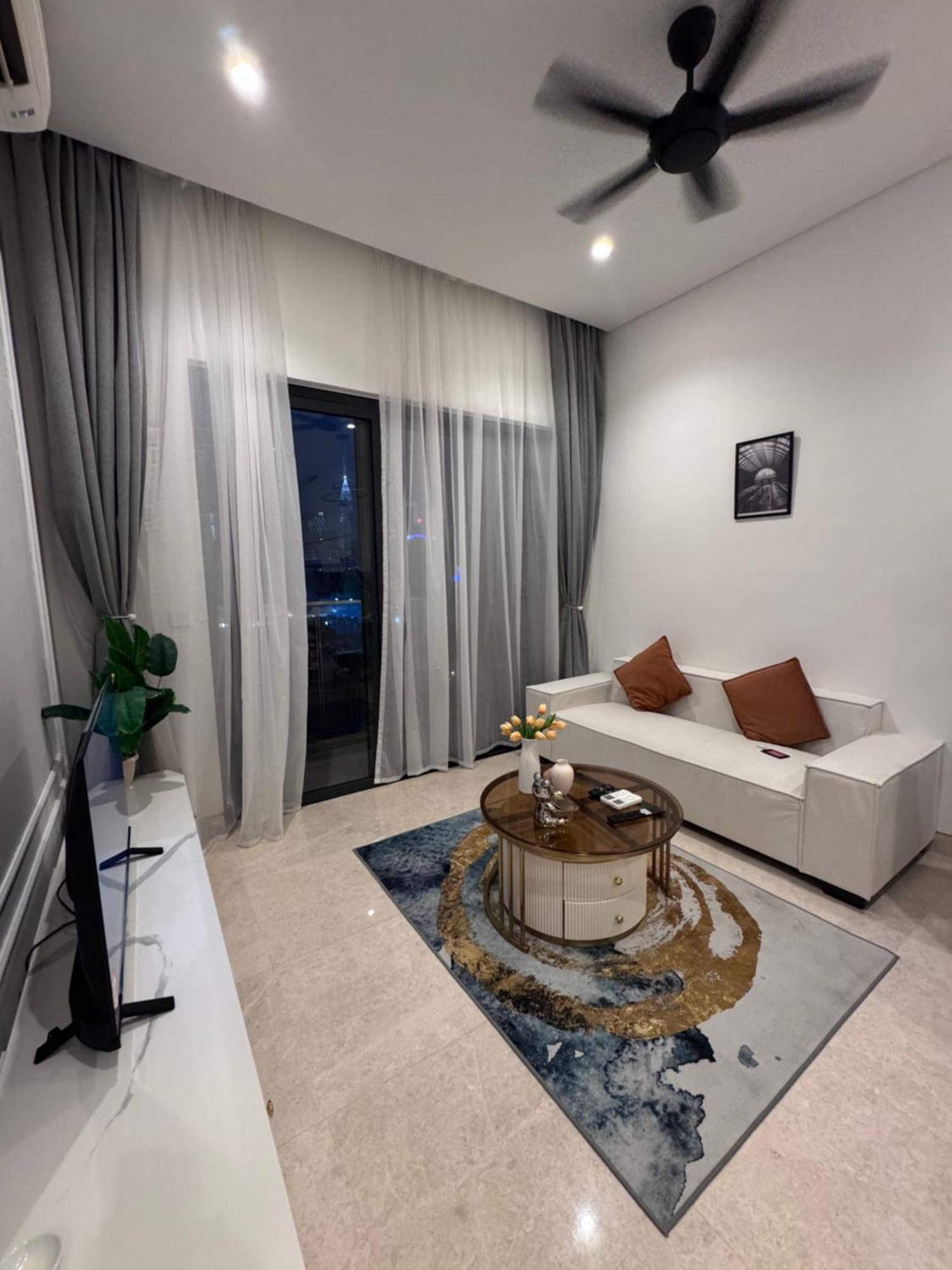 Infinity Pool Suite Bukit Bintang Lalaport Bbcc Куала-Лумпур Екстер'єр фото
